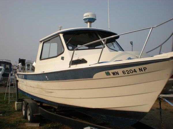 1988 C-Dory   26 Fishermen
