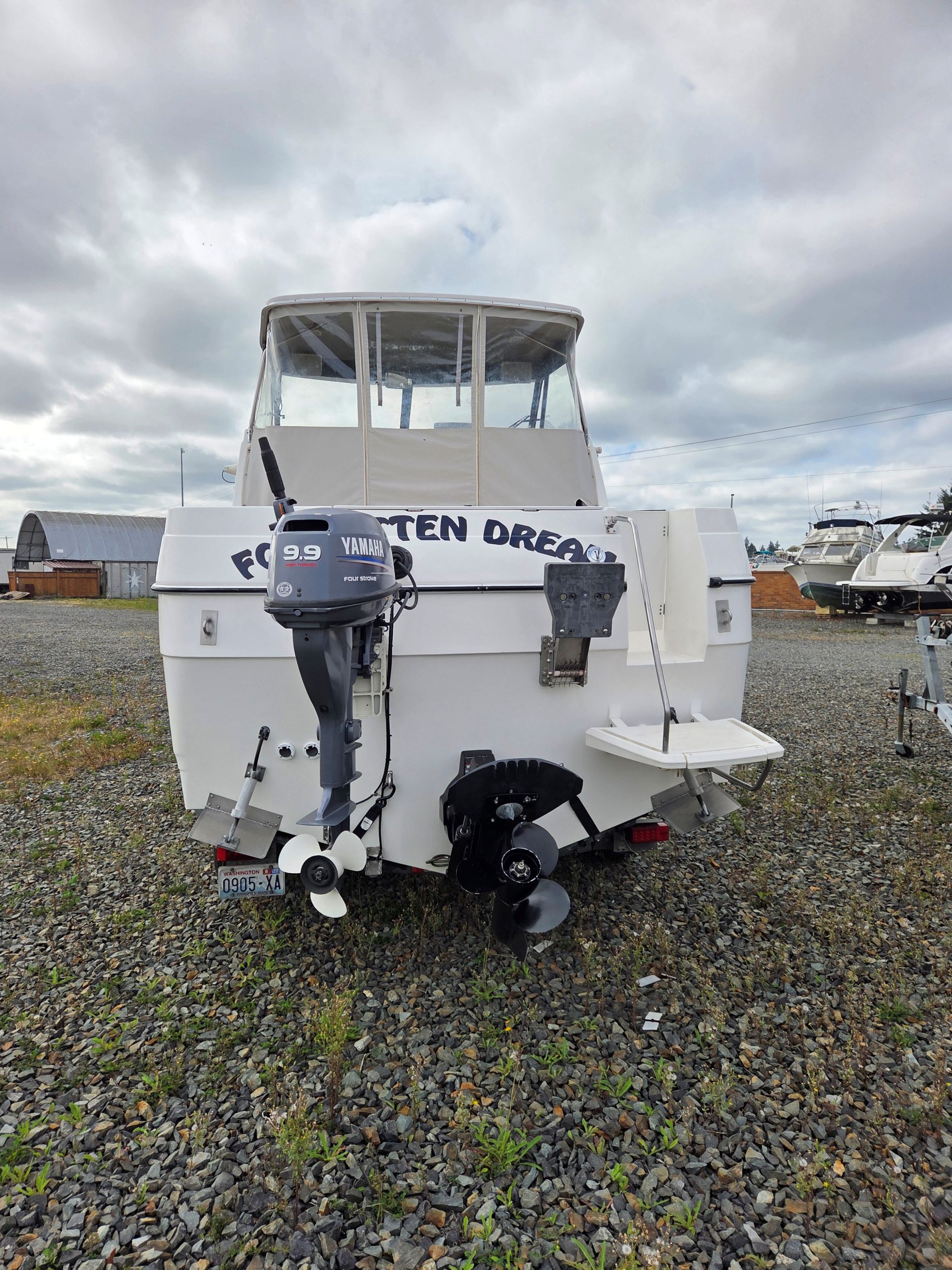 1992 Bayliner 2452 - Image 10