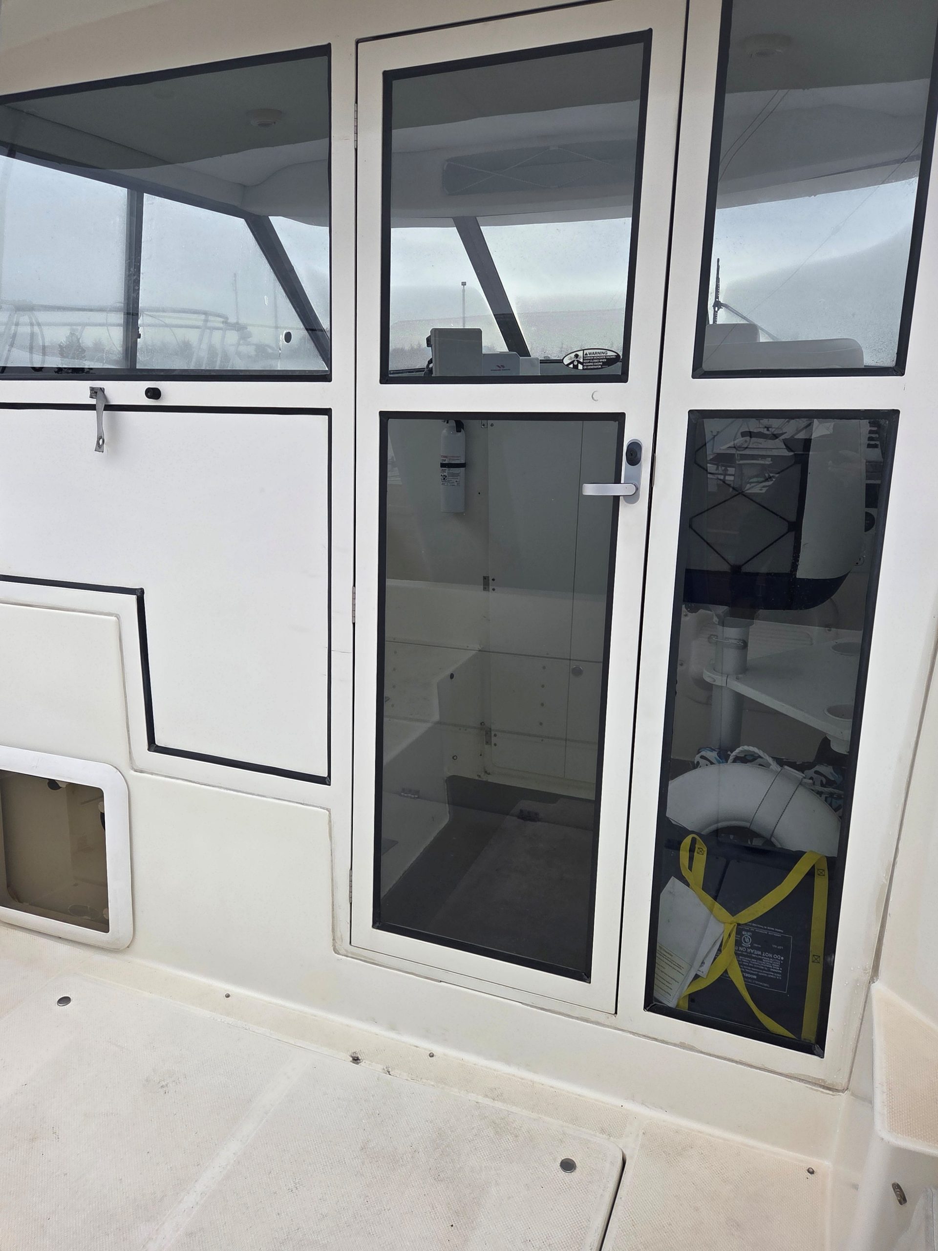 07 Bayliner Discovery 269 - Image 6