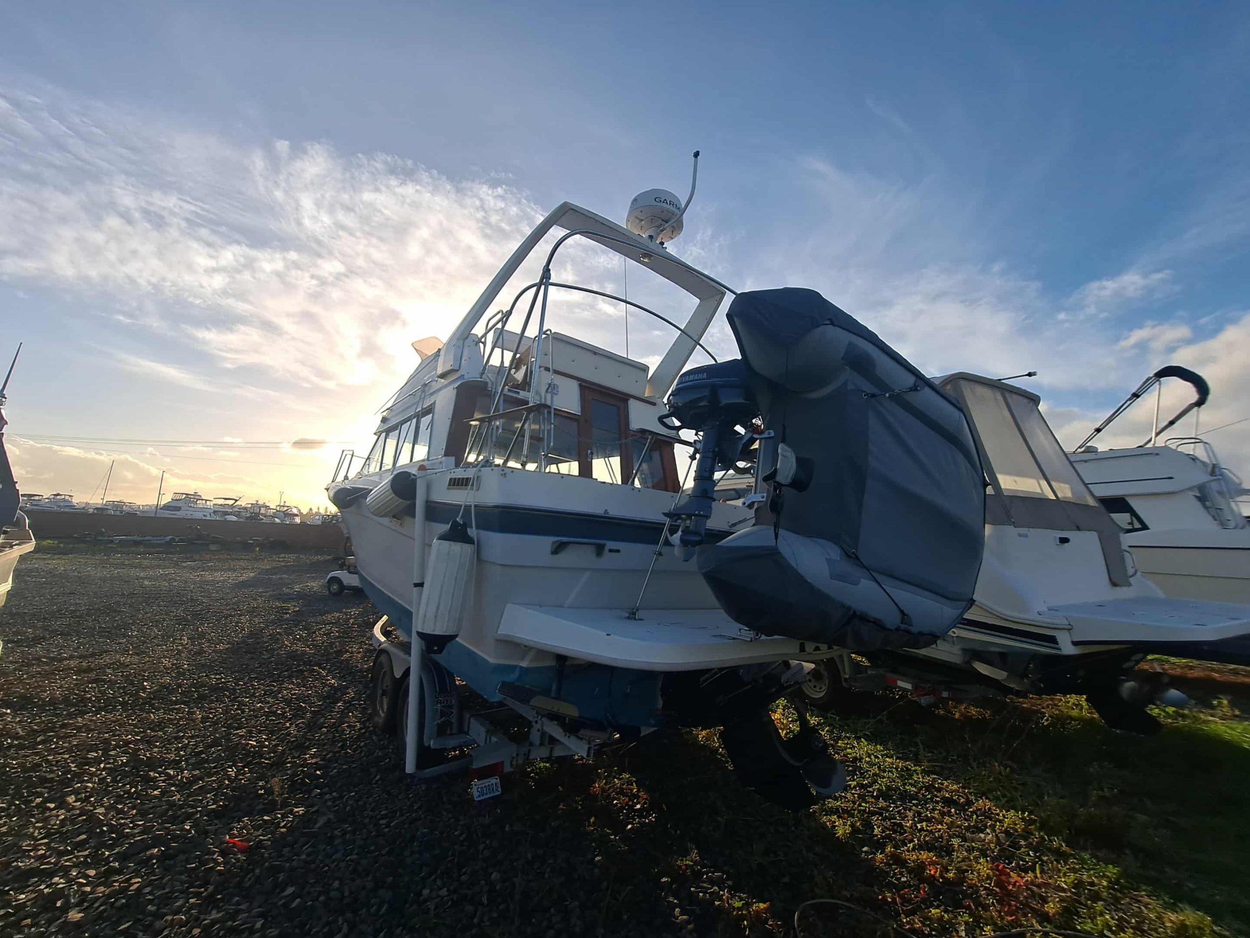 1987 Bayliner Contessa Command Bridge - Image 6