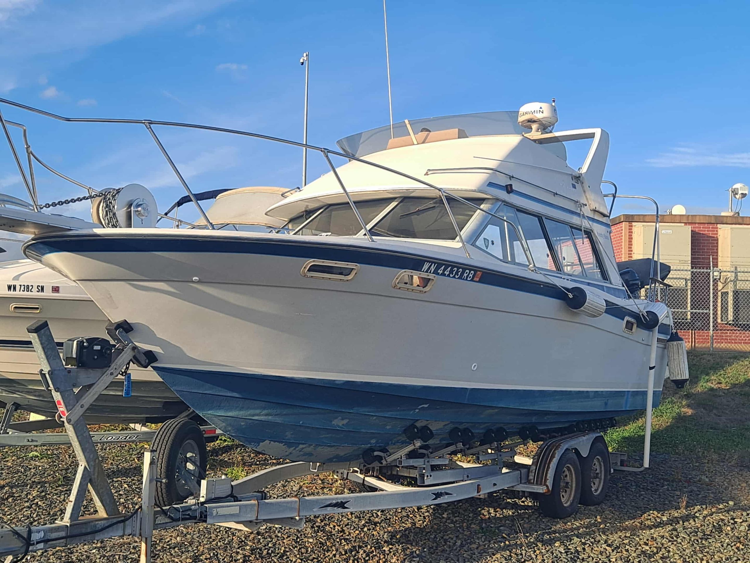 1987 Bayliner Contessa Command Bridge - Image 5