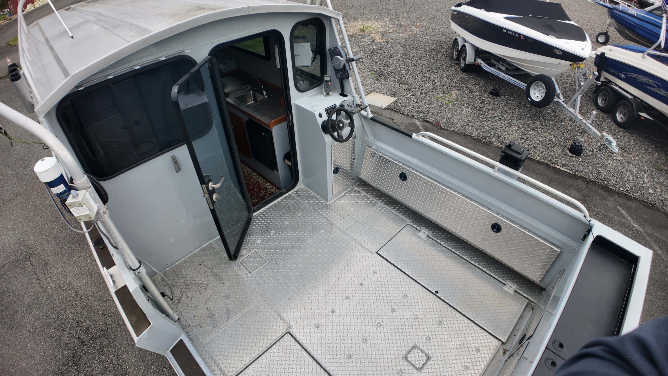 2014 Wooldridge 26' Pilothouse SS - Image 6