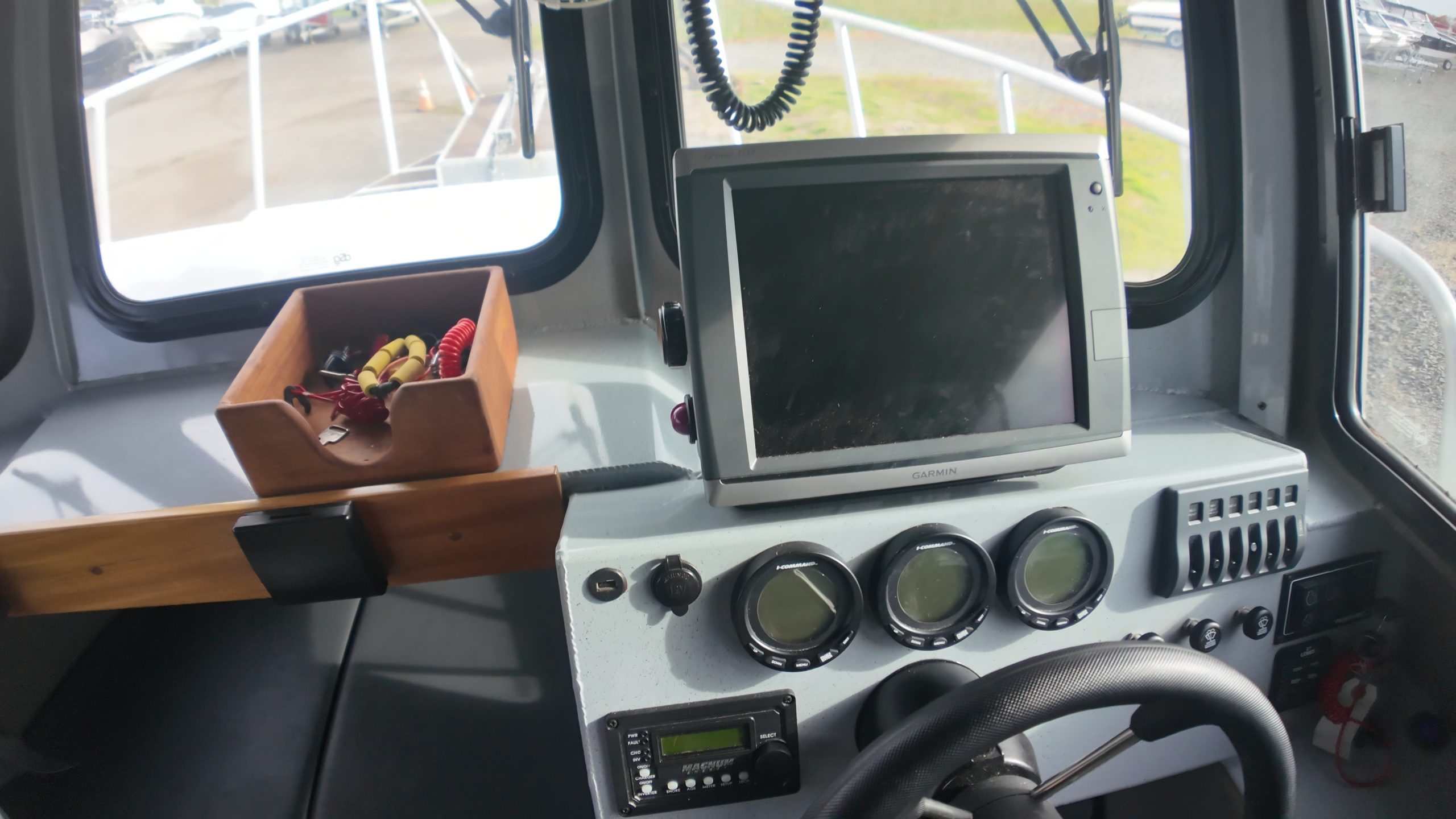 2014 Wooldridge 26' Pilothouse SS - Image 14