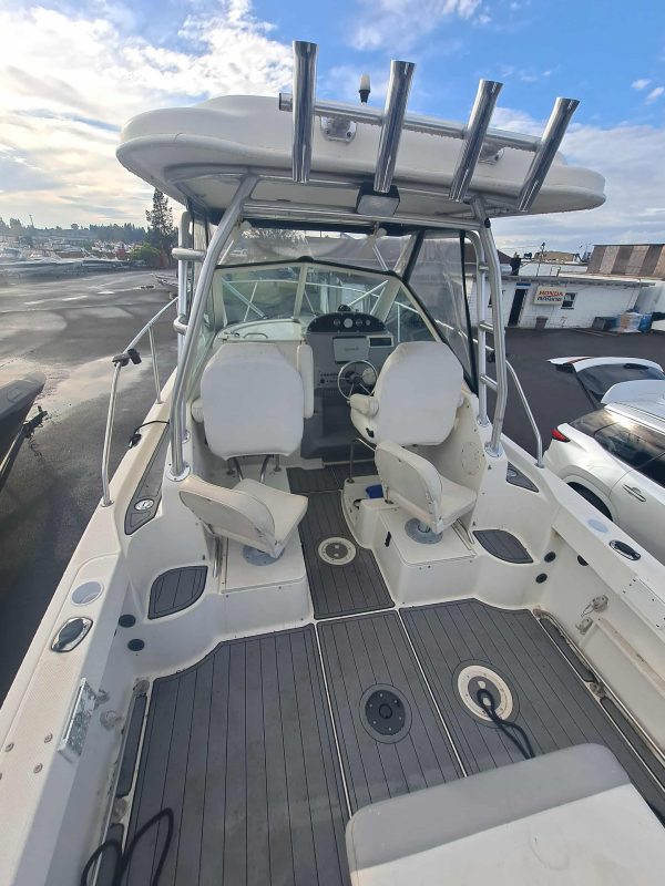 2004 Trophy 2502 WA - Image 7