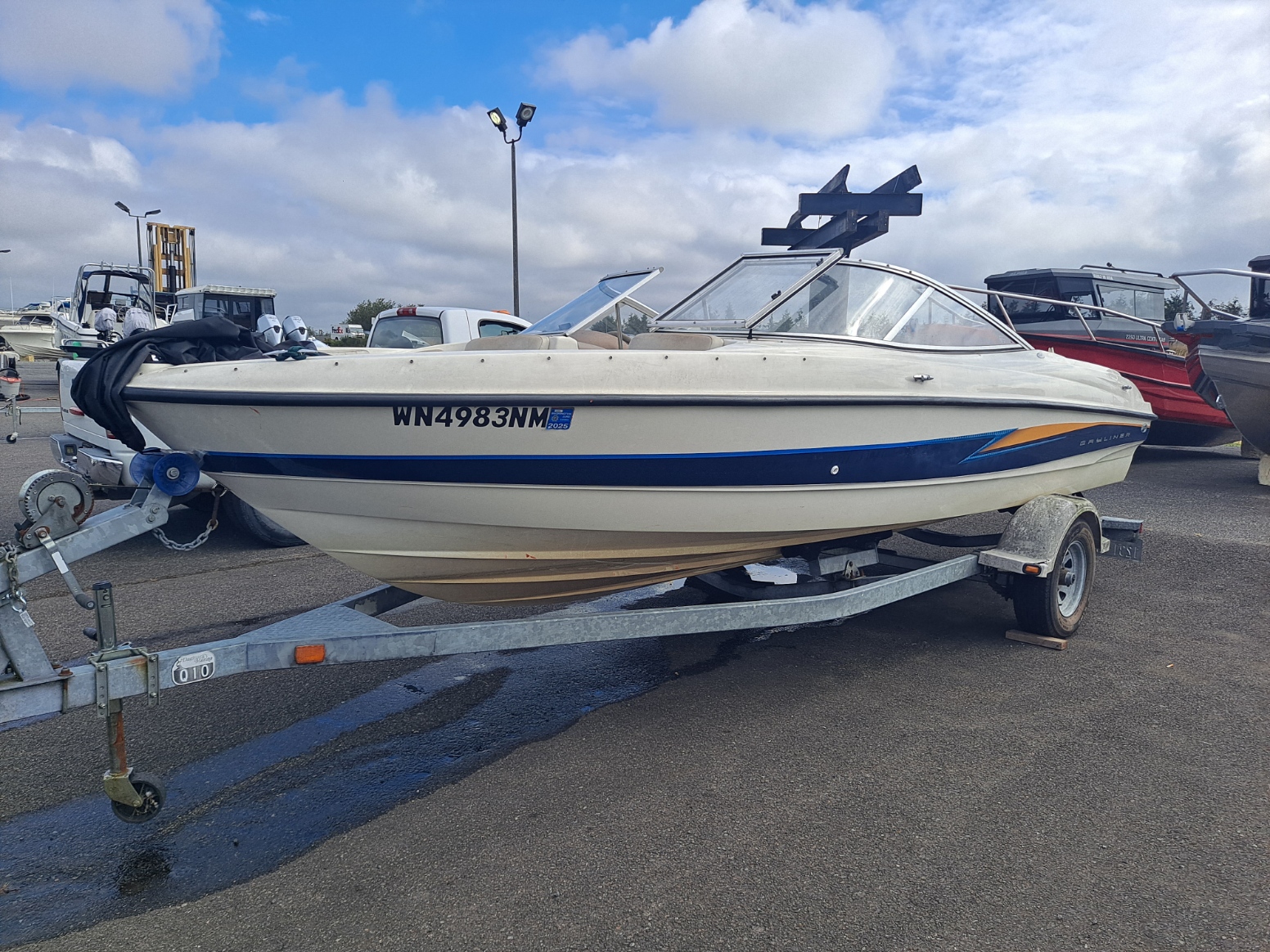2003 Bayliner 205 OLYMPIC EDITION