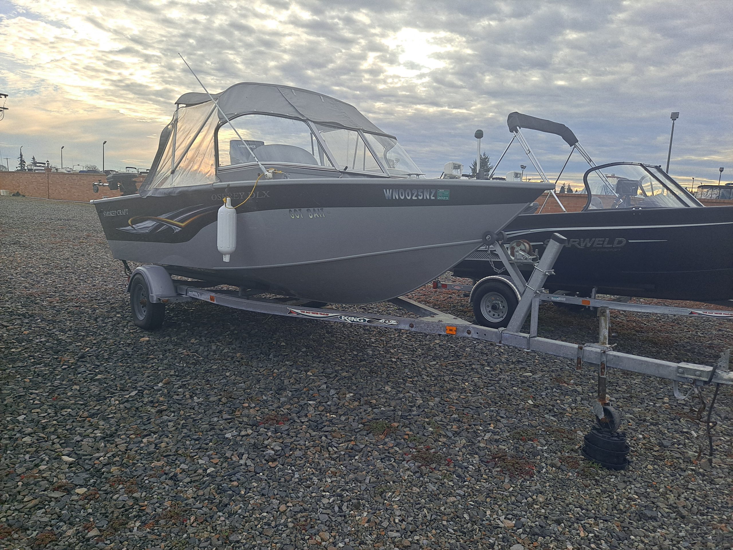 2010 Smokercraft Osprey 172