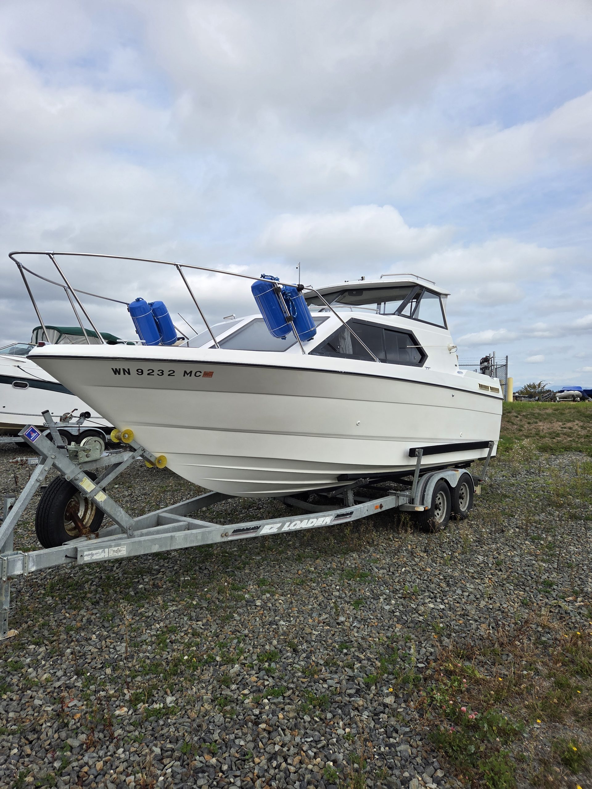 1992 Bayliner 2452