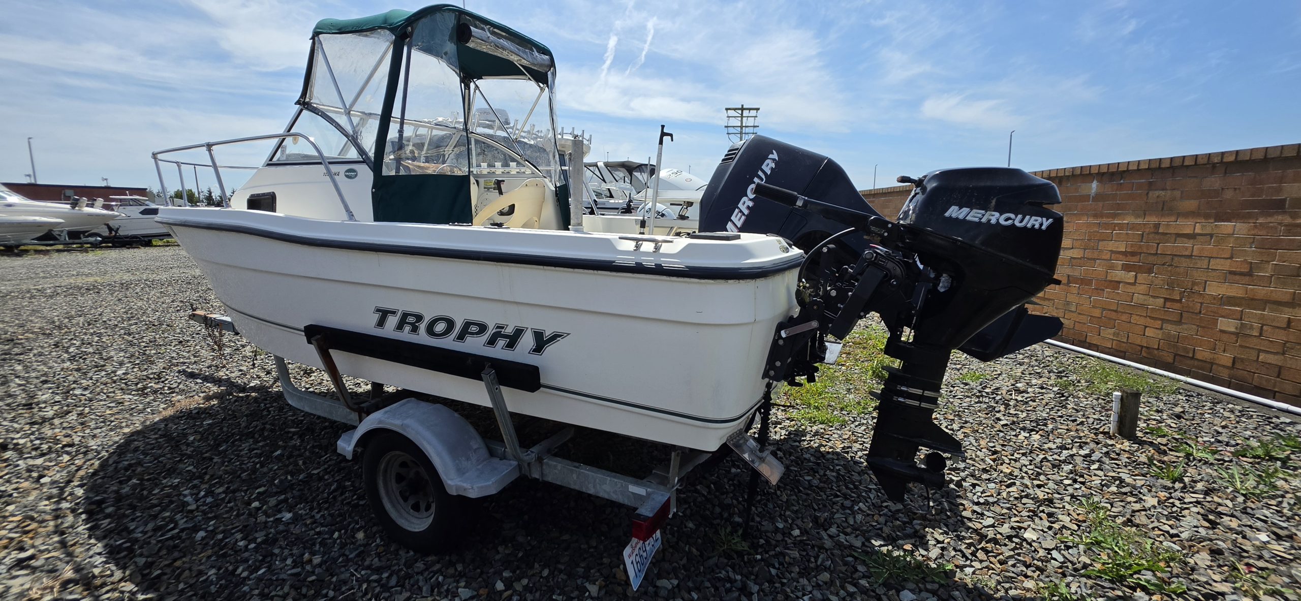 2006 TROPHY 1802 WA