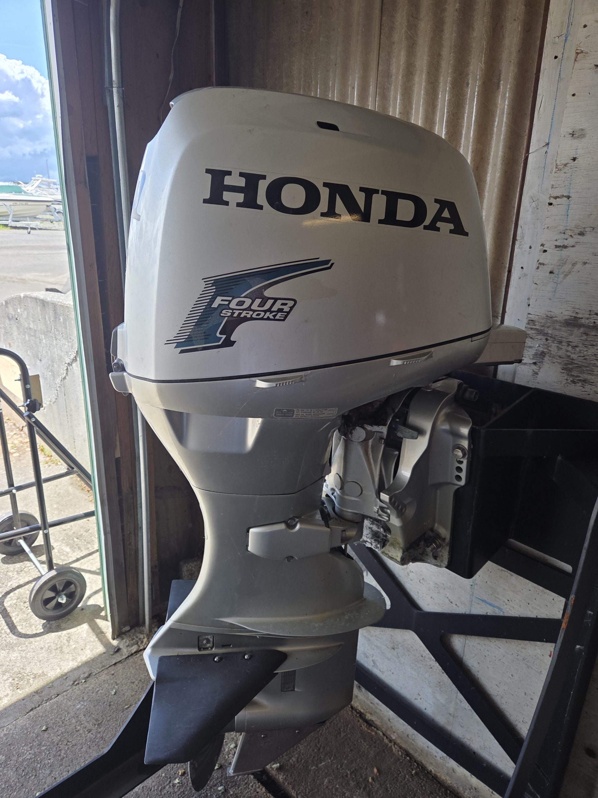 2011 Honda BF40