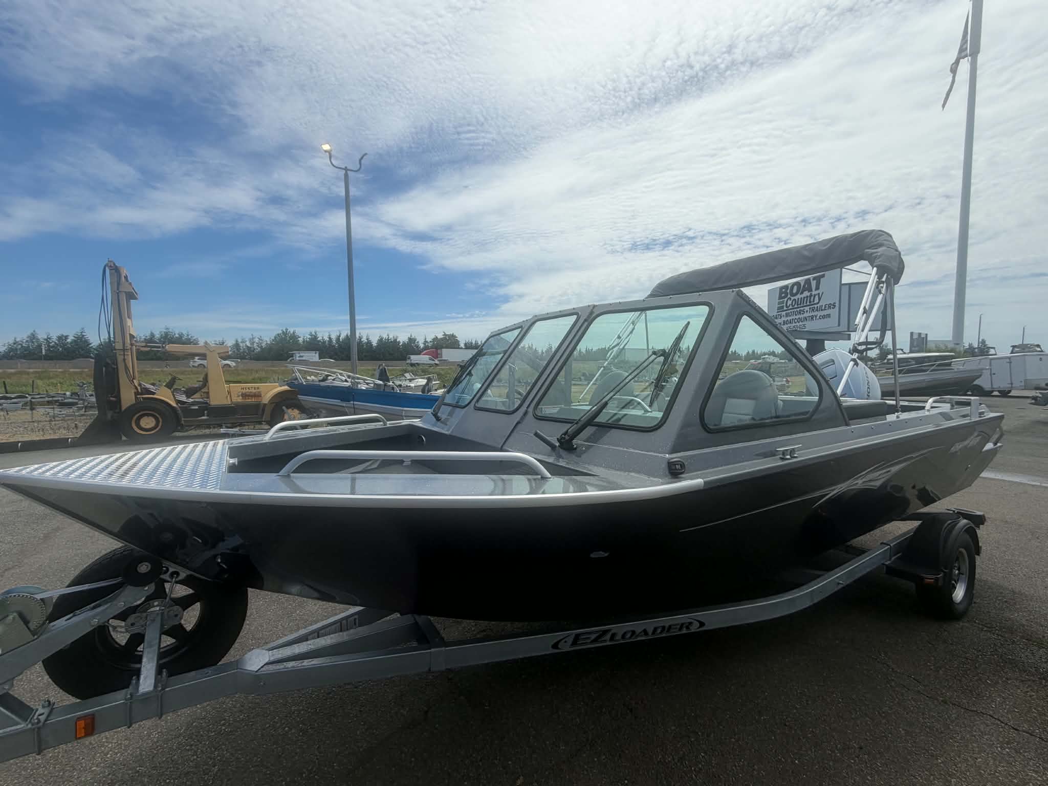 2025 FISHRITE PERFORMER 19